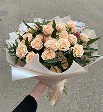 Букет Кремовые розы Латте в Большеречье