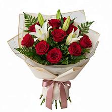Букет цветов из:  Лилии и Розы в Большеречье