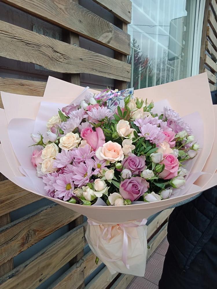 Букет цветов из: Розы и Хризантемы в Большеречье