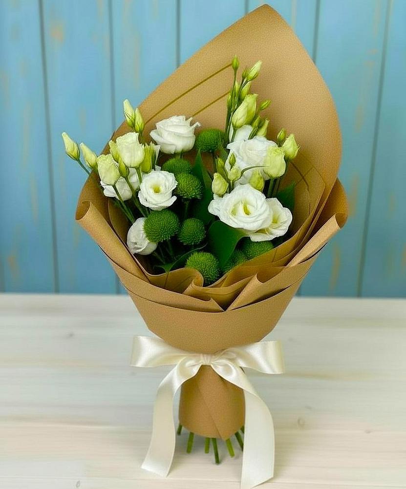 Букет цветов из: Хризантемы и Лизиантусы в Большеречье