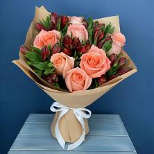 Букет цветов из:  Розы и Альстромерии в Большеречье