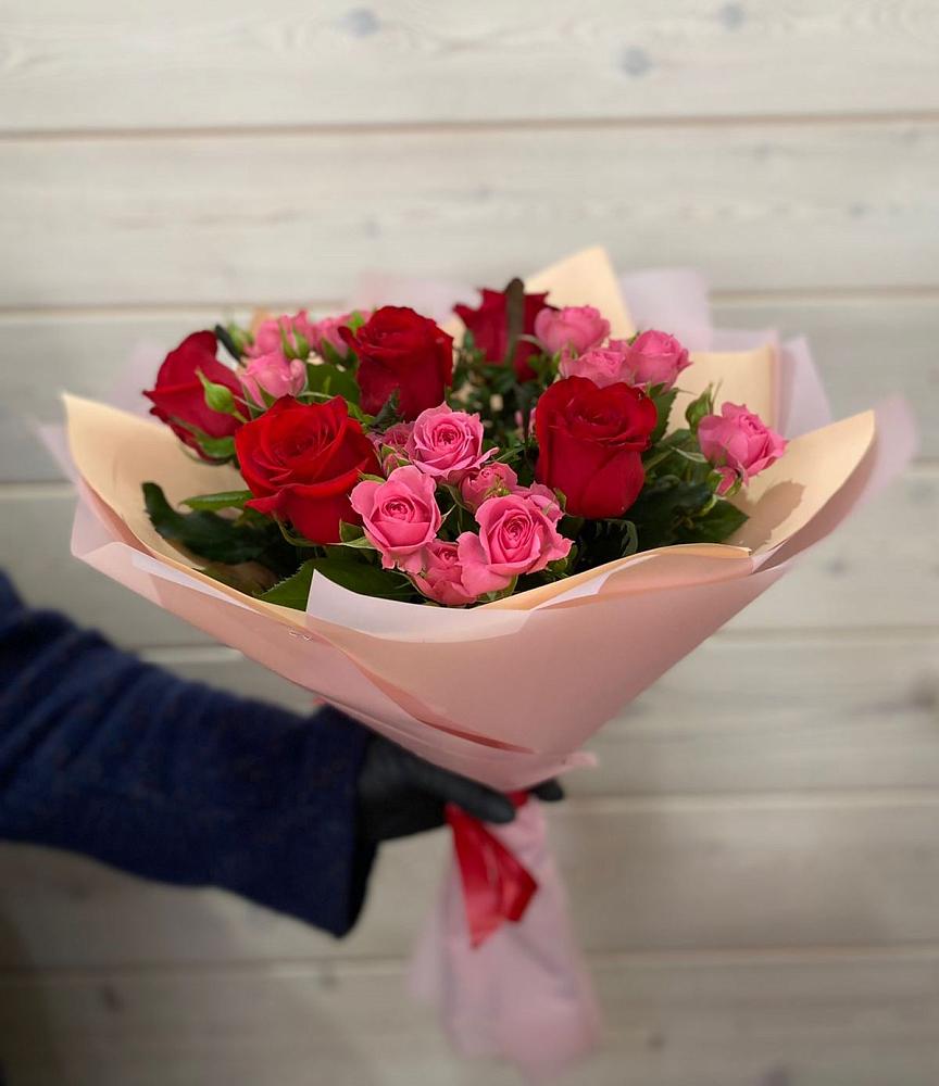 Букет цветов из: Розы в Большеречье